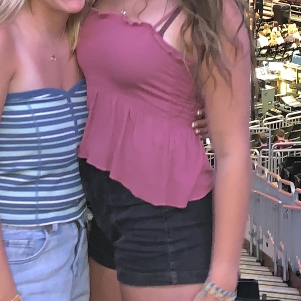 tank top - Picture 3 of 3